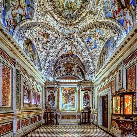 Romeo's Maison *