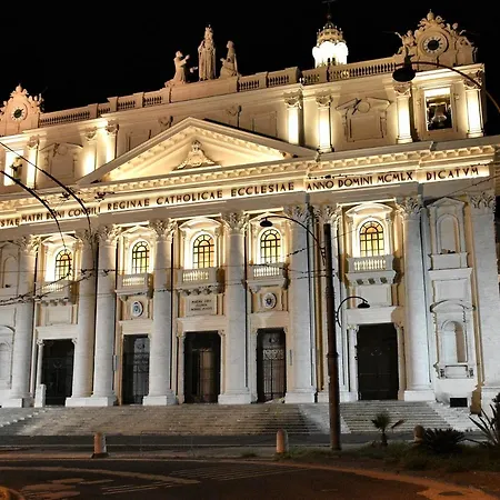 Romeo's Maison Neapol